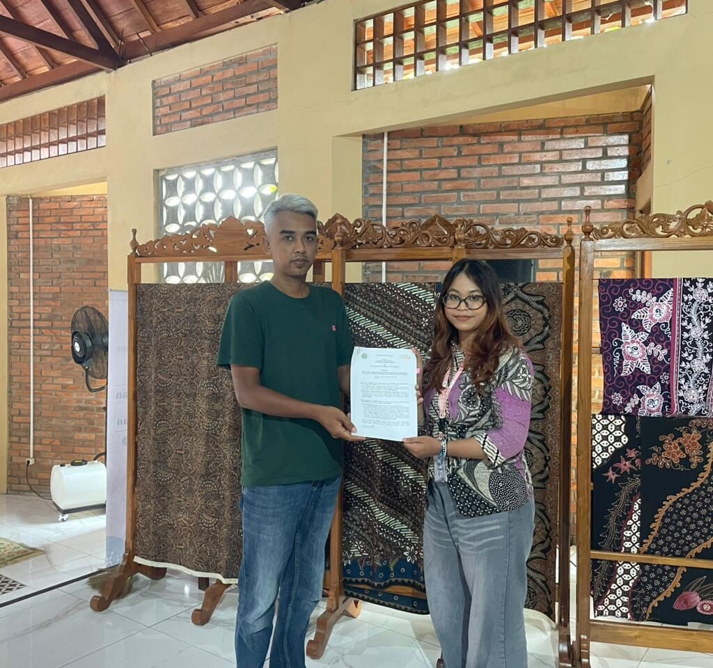 HKN kerjasama dengan Batik Giriloyo
